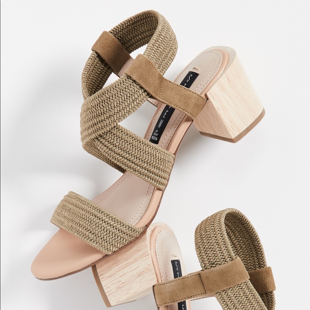 ❗️PRICE DROP ❗️Steven Woven Strappy Sandals
